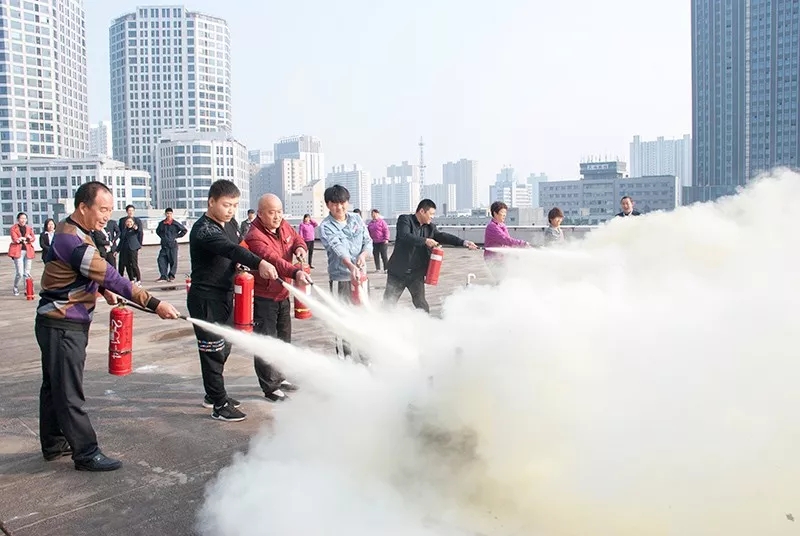 2.webp.jpg 2.webp.jpg